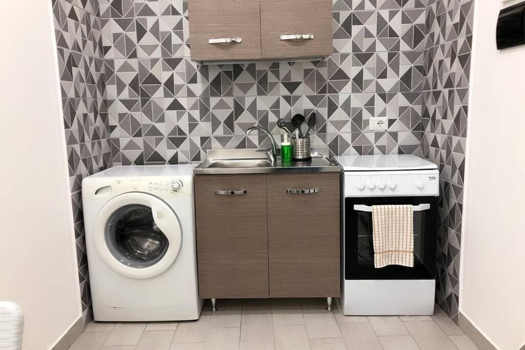Mini-House Museo Apartment Naples Luaran gambar